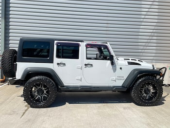 Used Jeep Wrangler 2015 for sale - 79368043: Photo