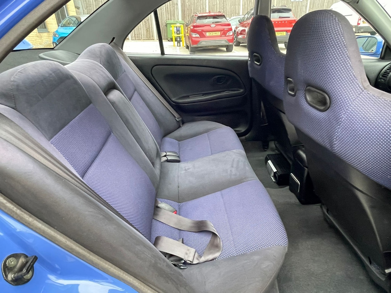 Used Mitsubishi Lancer 1999 for sale - 76274267: Photo 11