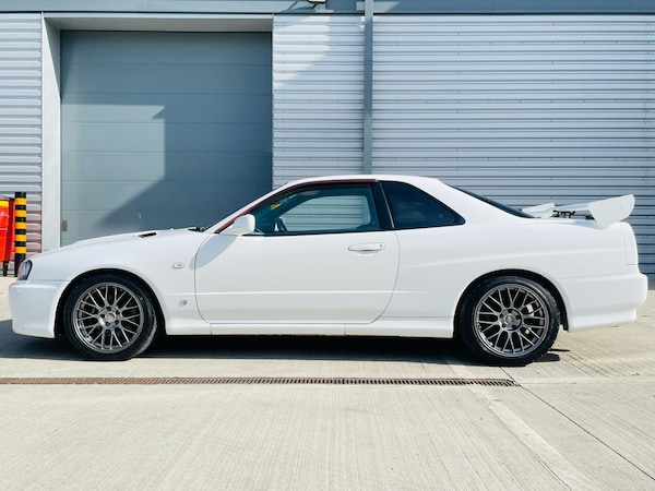 Used Nissan Skyline 1999 for sale - 74772089: Photo 5