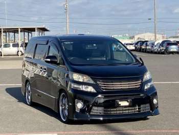 2012 (12) - VELLFIRE / ALPHARD TOP OF THE RANGE PLATINUM LEATHER 2 SUNROOF EDITION