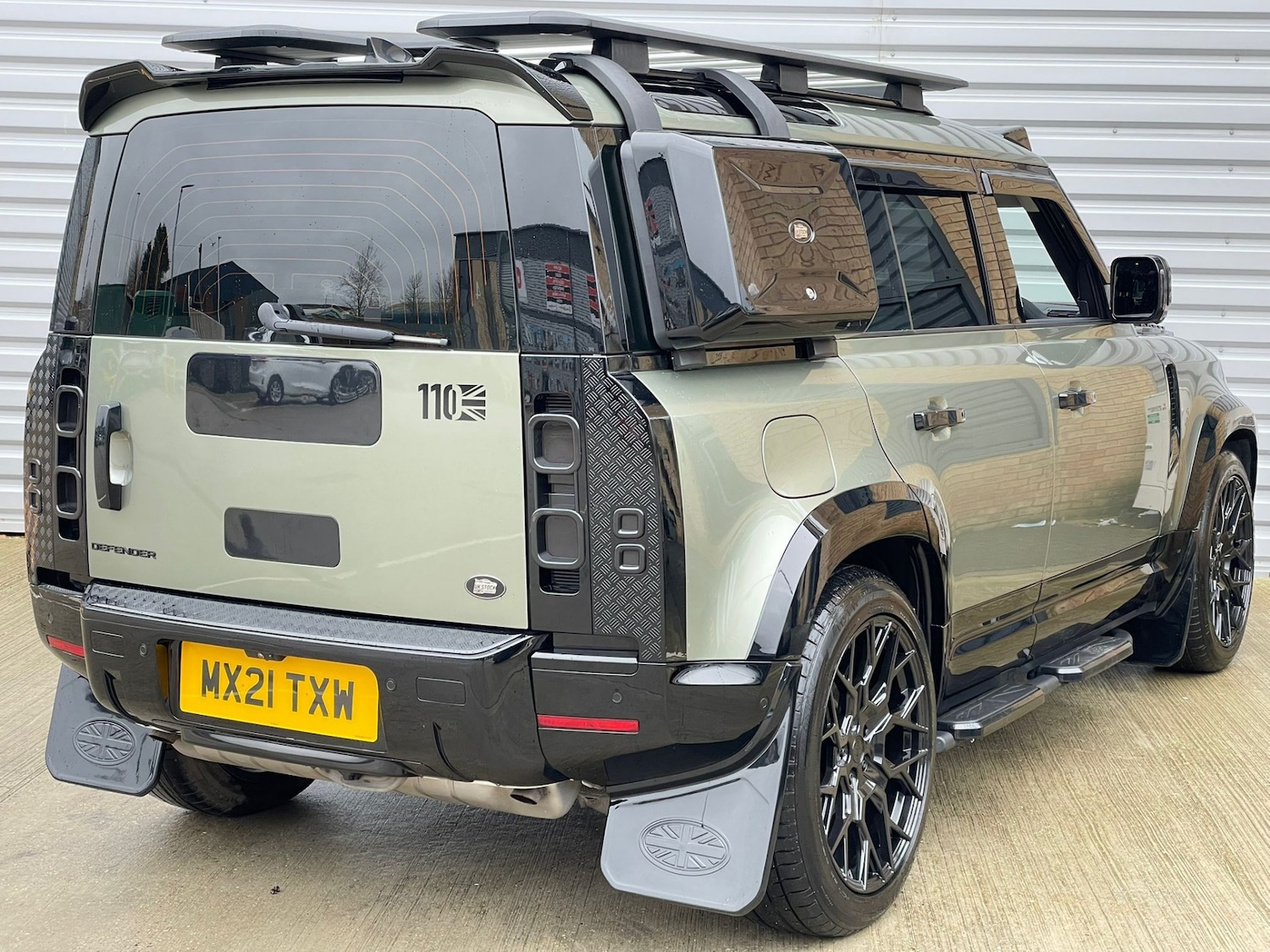 Used Land Rover Defender 2021 for sale - 77515398: Photo 5