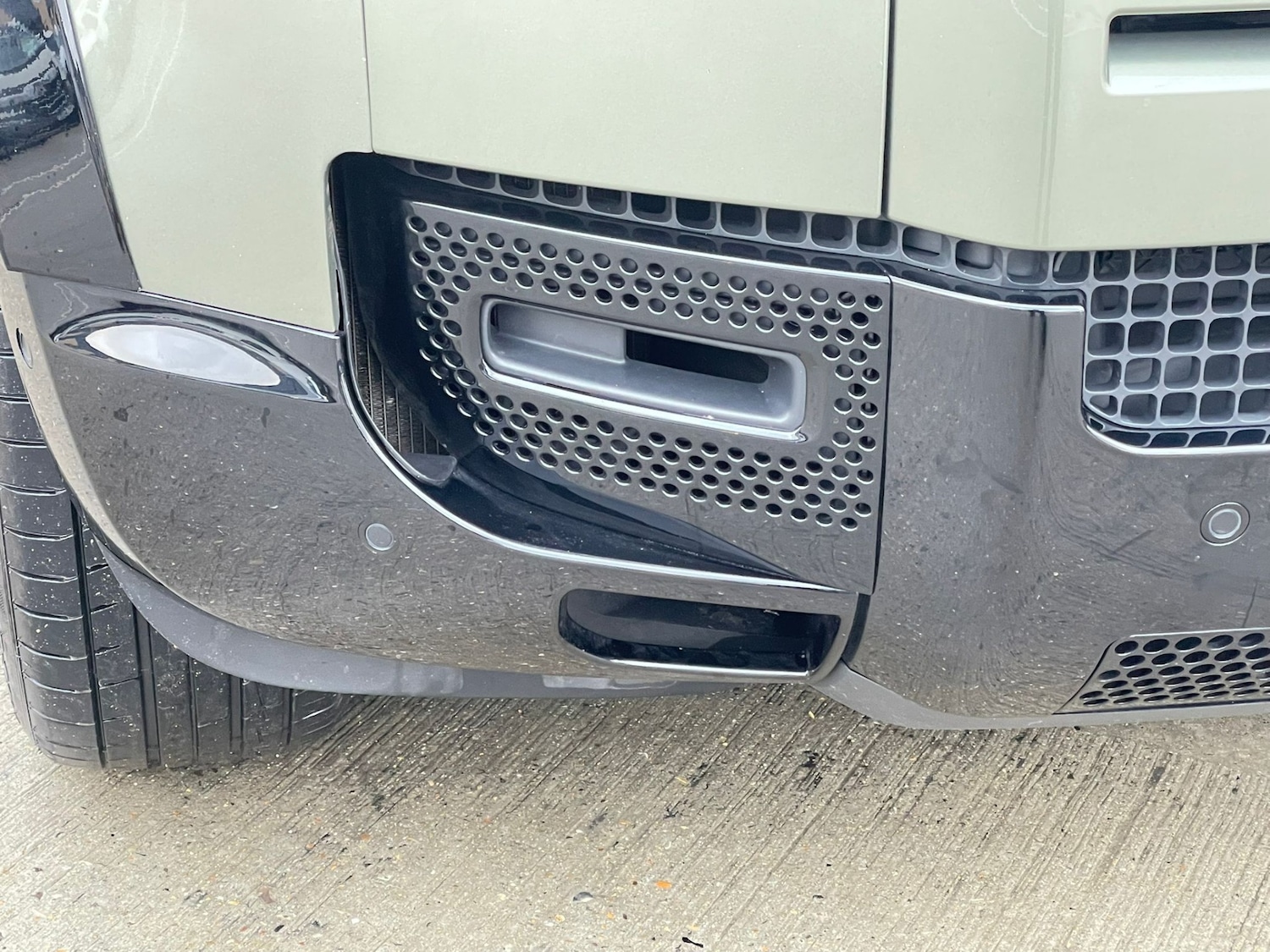 Used Land Rover Defender 2021 for sale - 77515398: Photo 6