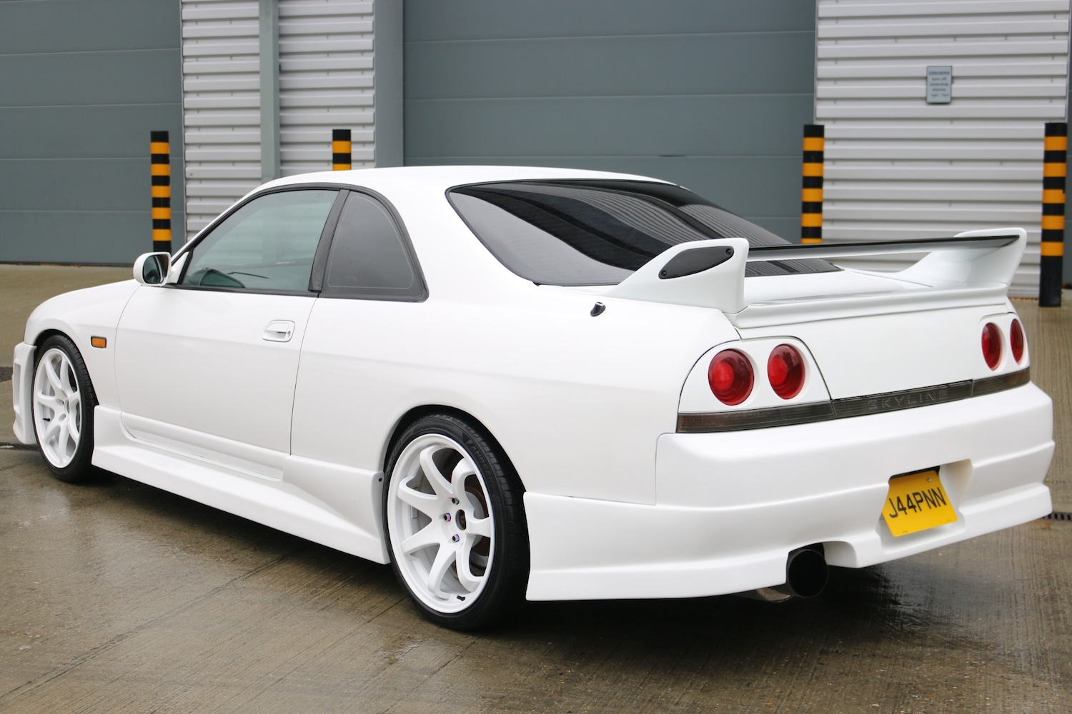 Used Nissan Skyline 1995 for sale - 77247888: Photo 4
