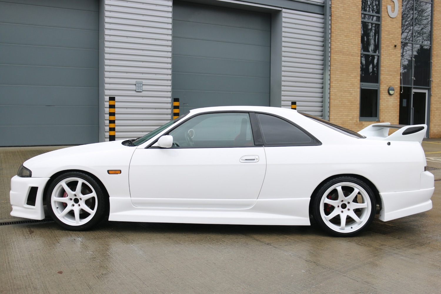 Used Nissan Skyline 1995 for sale - 77247888: Photo 6