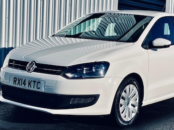 Used Volkswagen Polo 2014 for sale - 76949405: Photo