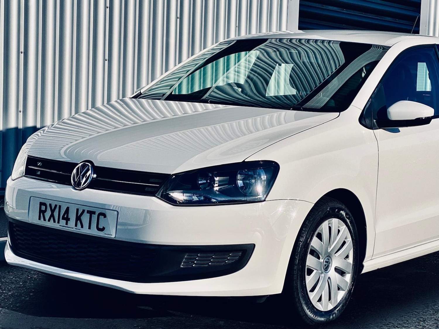 Used Volkswagen Polo for sale - 76949405: Photo 3