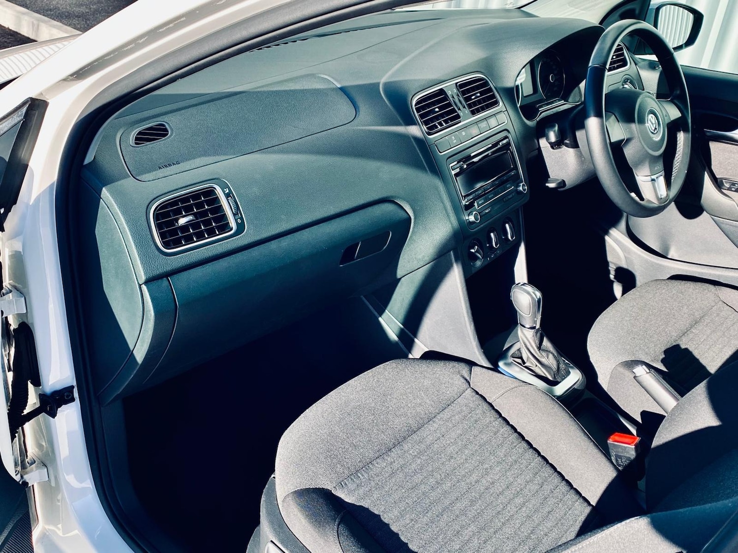 Used Volkswagen Polo for sale - 76949405: Photo 39