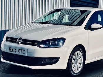 Used Volkswagen Polo 2014 for sale - 76949405: Photo