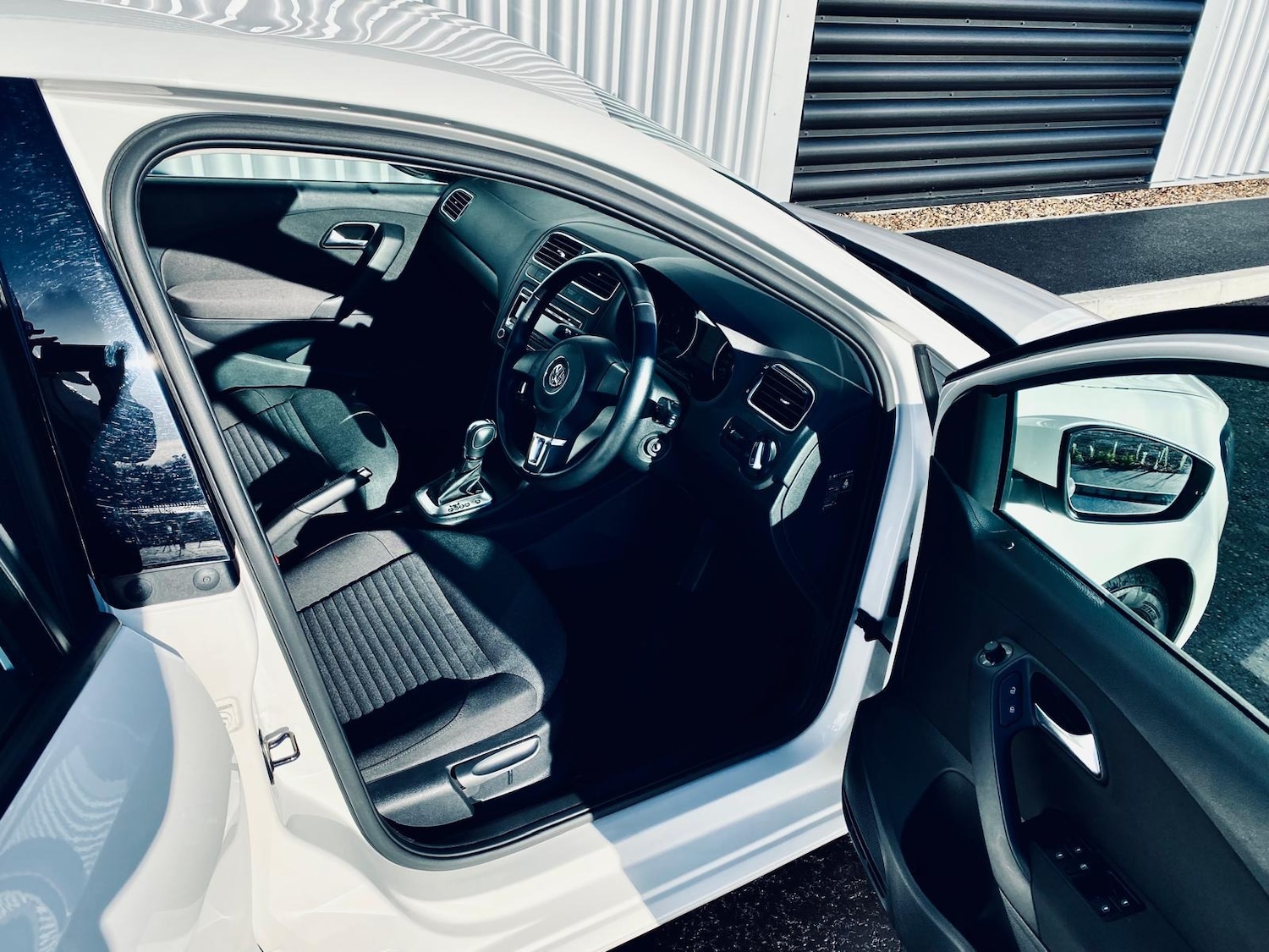 Used Volkswagen Polo for sale - 76949405: Photo 43