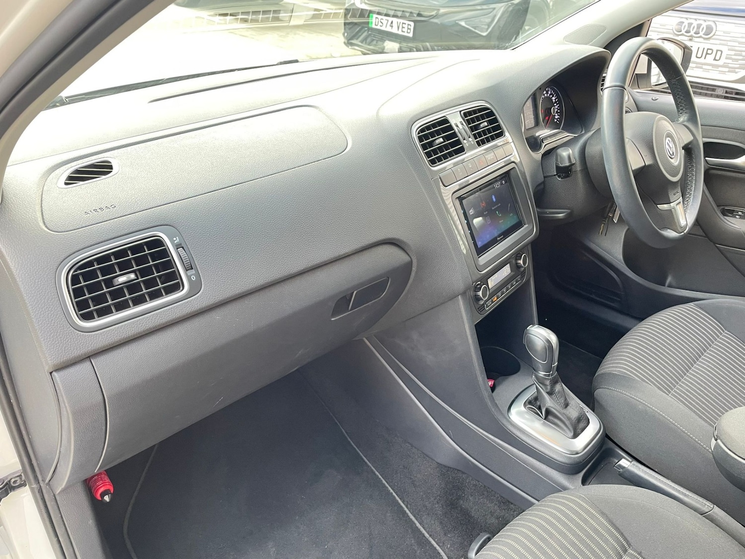 Used Volkswagen Polo 2013 for sale - 77578298: Photo 10