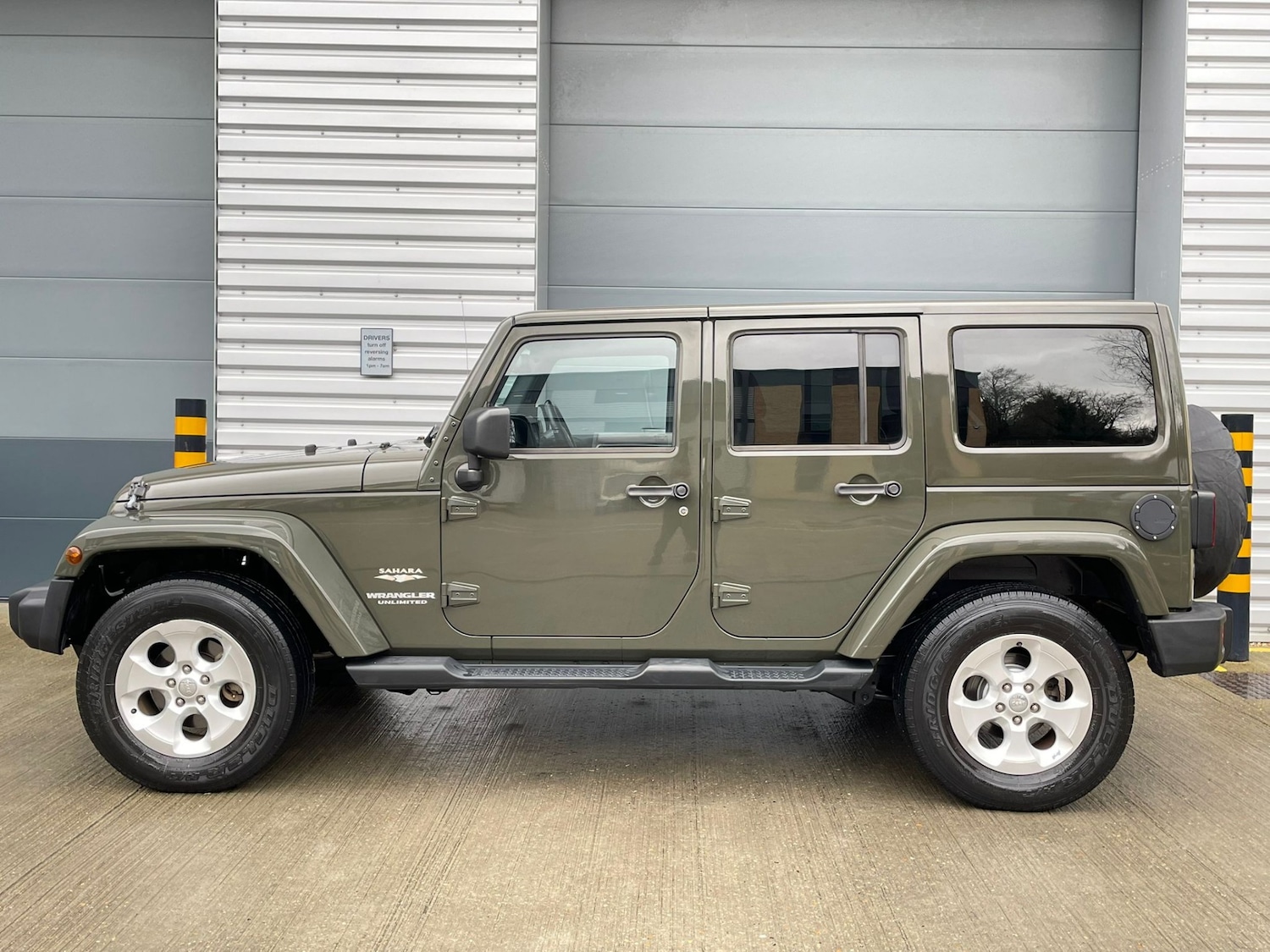 Used Jeep Wrangler 2015 for sale - 77834663: Photo 9