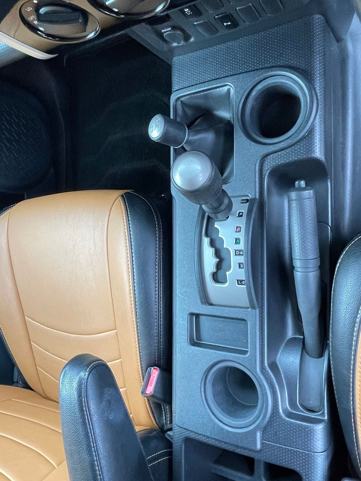 Used Toyota FJ Cruiser 2014 for sale - 76273351: Photo 10