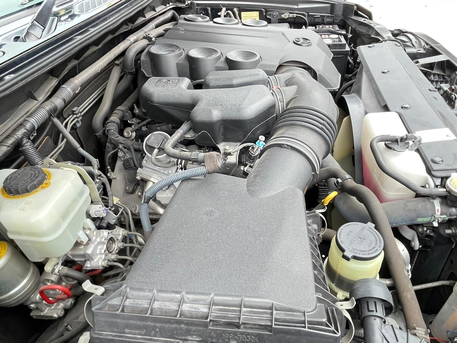 Used Toyota FJ Cruiser 2014 for sale - 76273351: Photo 18