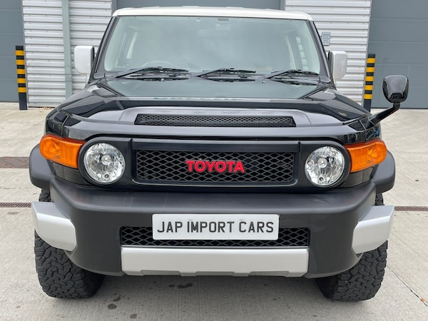 Used Toyota FJ Cruiser 2014 for sale - 76273351: Photo 8