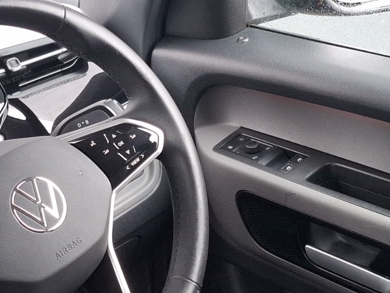 Used Volkswagen ID.Buzz 2023 for sale - 78156123: Photo 11