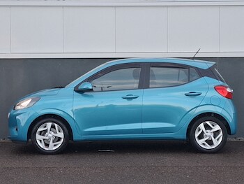 Used Hyundai i10 2022 for sale - 76983491: Photo