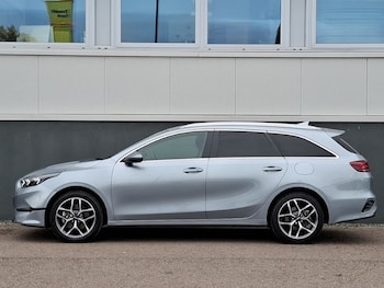 Used Kia Ceed 2025 for sale - 78945728: Photo