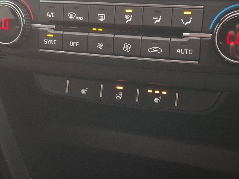 Used Kia Ceed 2025 for sale - 76471450: Photo 13