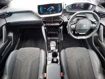 Used Peugeot 208 2022 for sale - 76055186: Photo 2