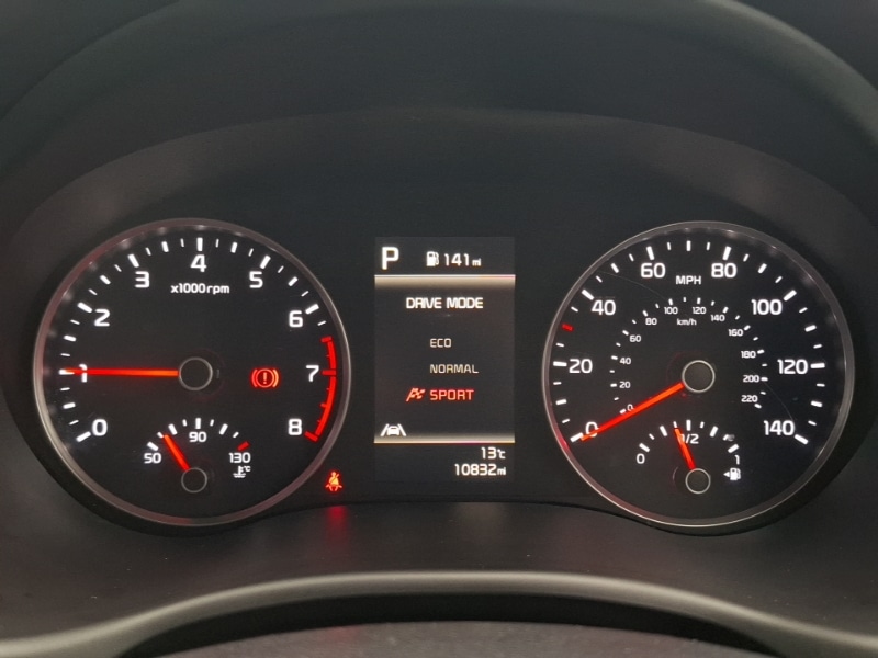 Used Kia Stonic 2024 for sale - 76492963: Photo 17