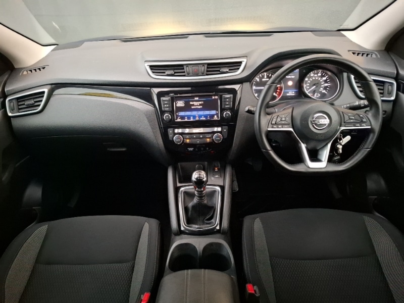 Used Nissan Qashqai 2018 for sale - 76839145: Photo 2