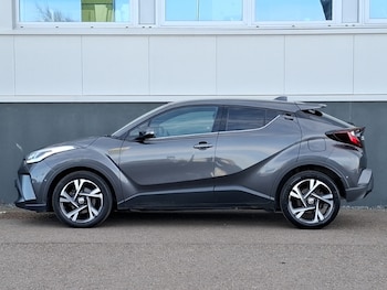 Used Toyota C-HR 2022 for sale - 77731856: Photo