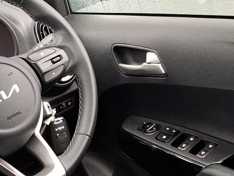 Used Kia Picanto 2022 for sale - 76880407: Photo 11