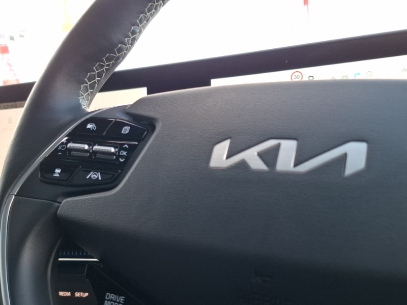 Used Kia EV6 2024 for sale - 77160235: Photo 15