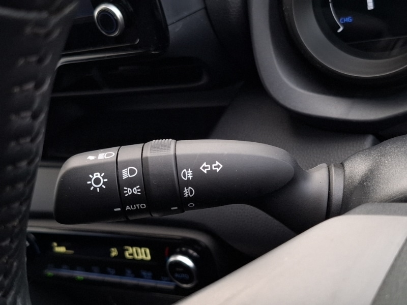 Used Toyota Yaris 2021 for sale - 76492962: Photo 17