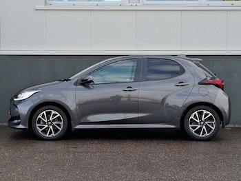 Used Toyota Yaris 2021 for sale - 76492962: Photo