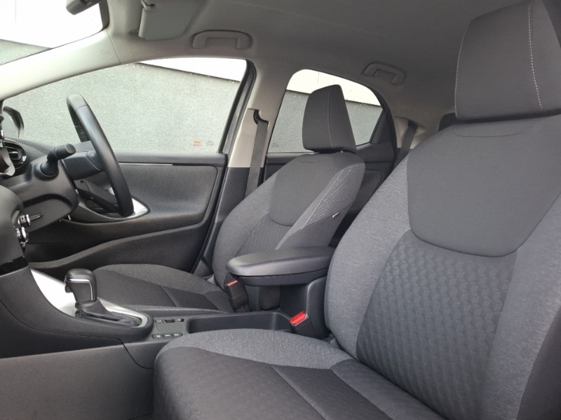 Used Toyota Yaris 2021 for sale - 76492962: Photo 5