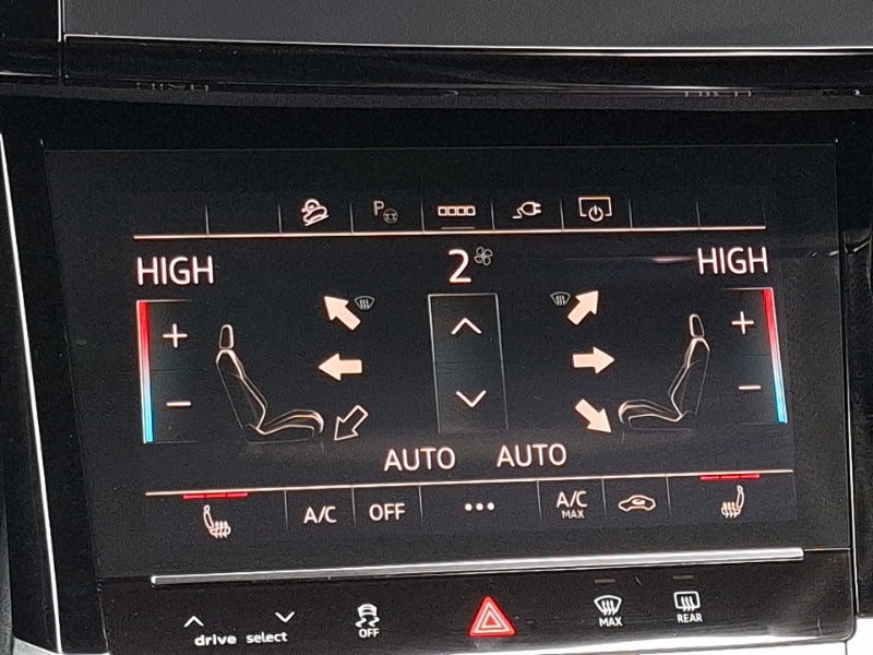 Used Audi e-tron 2022 for sale - 77398976: Photo 10