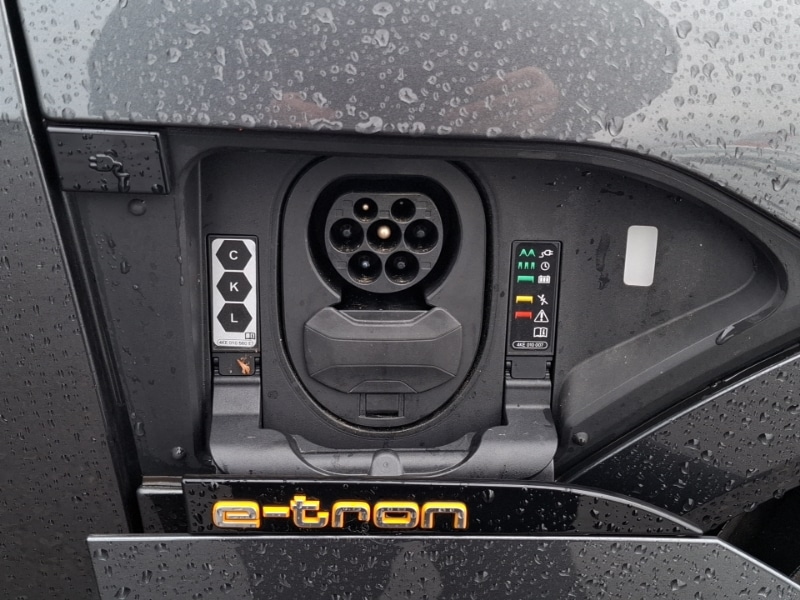 Used Audi e-tron 2022 for sale - 77398976: Photo 12