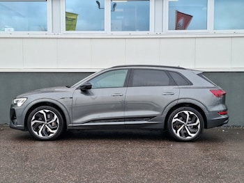 Used Audi e-tron 2022 for sale - 77398976: Photo