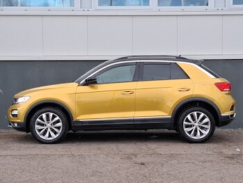 Used Volkswagen T-Roc 2018 for sale - 78419142: Photo