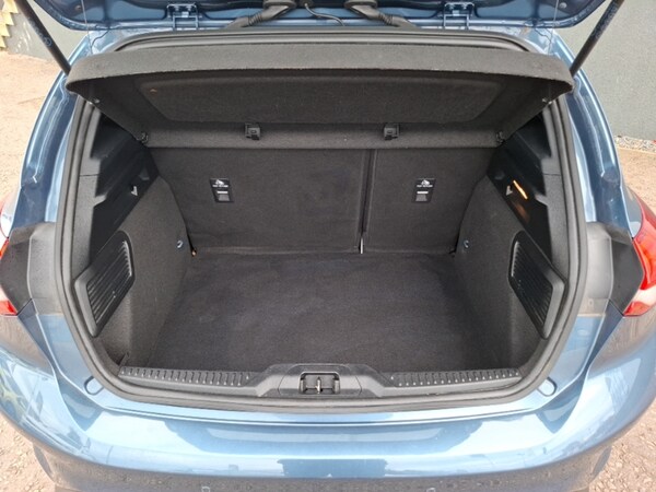Used Ford Focus 2021 for sale - 76213086: Photo 8