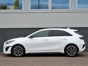 Used Kia Ceed 2025 for sale - 78945729: Photo