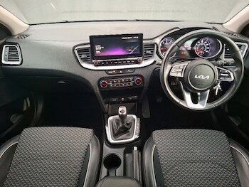 Used Kia Ceed 2022 for sale - 77669883: Photo