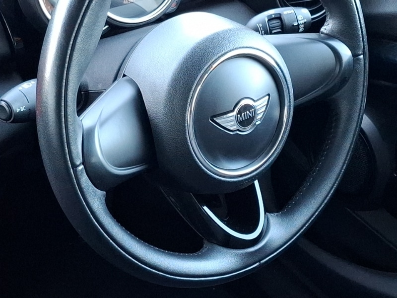 Used MINI Hatch 2015 for sale - 77081232: Photo 17