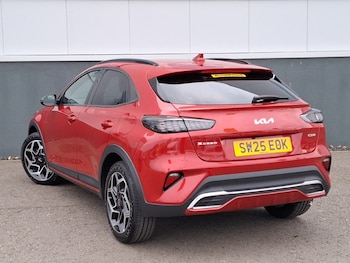 Used Kia XCeed 2025 for sale - 76269282: Photo 3