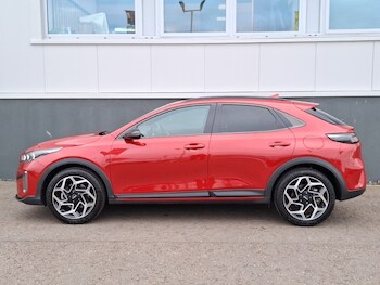 Used Kia XCeed 2025 for sale - 76269282: Photo 4