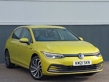 Volkswagen - Golf