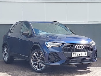 Audi - Q3