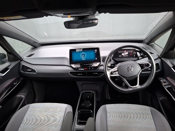 Used Volkswagen ID.3 2023 for sale - 76229973: Photo 2
