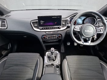 Used Kia XCeed 2024 for sale - 79231936: Photo
