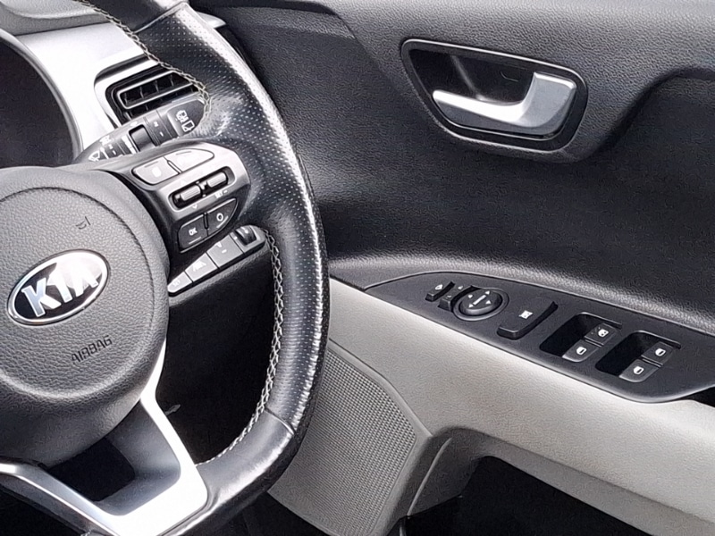 Used Kia Stonic 2018 for sale - 76543847: Photo 11