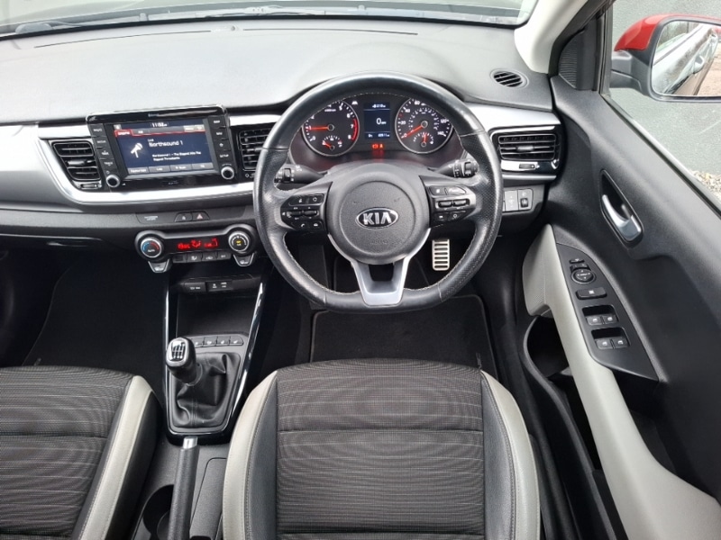 Used Kia Stonic 2018 for sale - 76543847: Photo 7