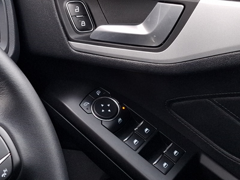 Used Ford Focus 2018 for sale - 77740490: Photo 10