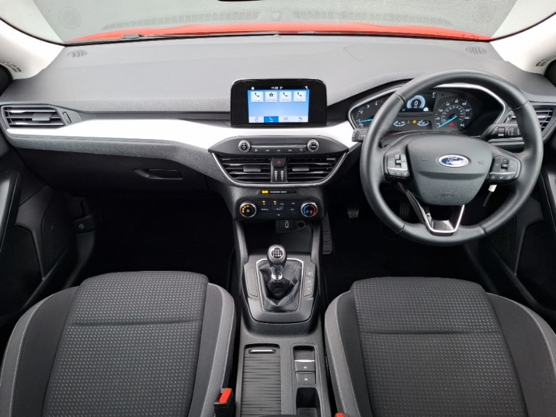 Used Ford Focus 2018 for sale - 77740490: Photo 2