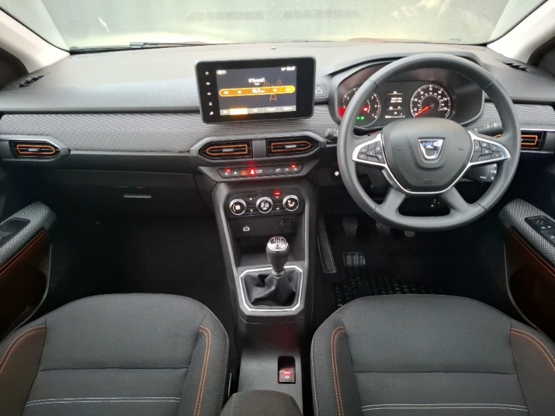 Used Dacia Sandero Stepway 2023 for sale - 76920471: Photo 2